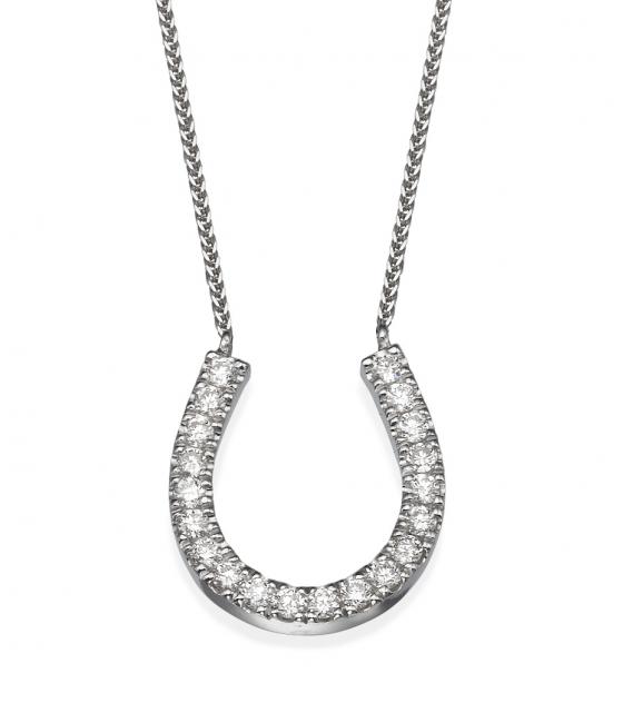 hoof diamond pendant